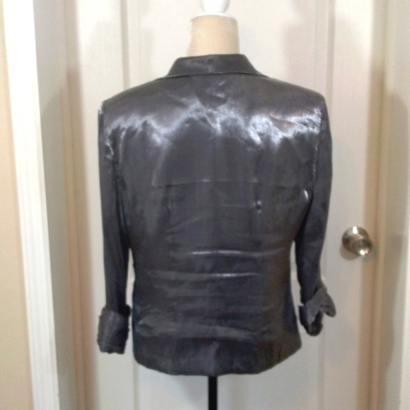 Ell Jay Collection Women's Silver Top Size 14 - Picture 2 of 7